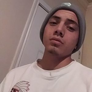 Meet your Posher, Luis